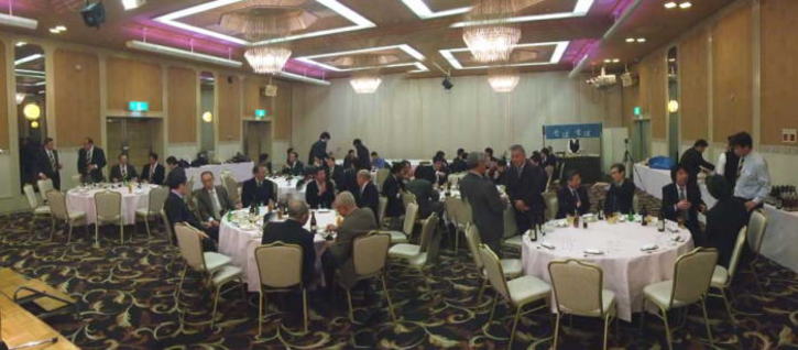 懇親会会場風景